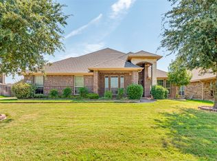 1404 Majestic Meadows Dr, Glenn Heights, TX 75154