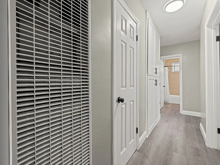 4024 S Gelber Pl #5 — Photo 11