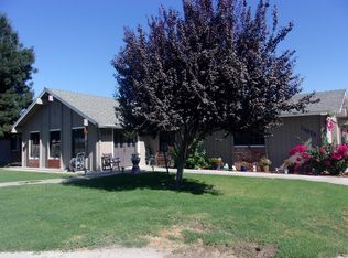 14570 Hanford Armona Rd, Armona, CA 93202