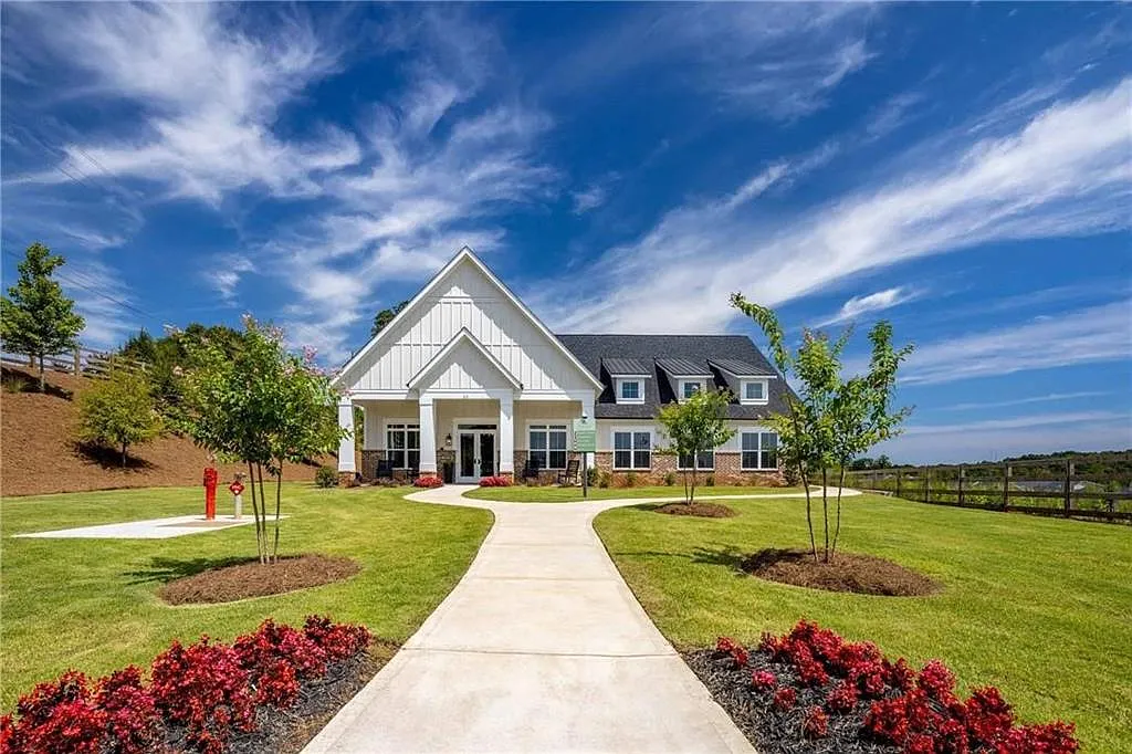 3 bed, 2.5 bath, 1411 sqft, $2,399 — Photo 3