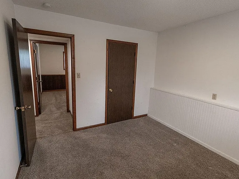 2908 Leeway Dr #D — Photo 18