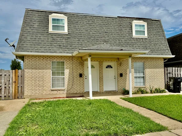 3532 Evangeline Dr, Chalmette, LA 70043