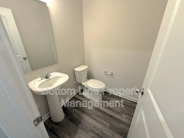 5080 Grain Ct — Photo 6