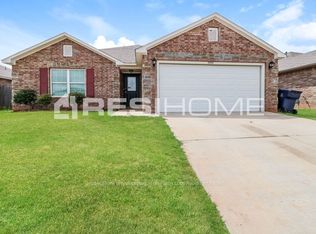 3524 SE 95th St, Moore, OK 73160