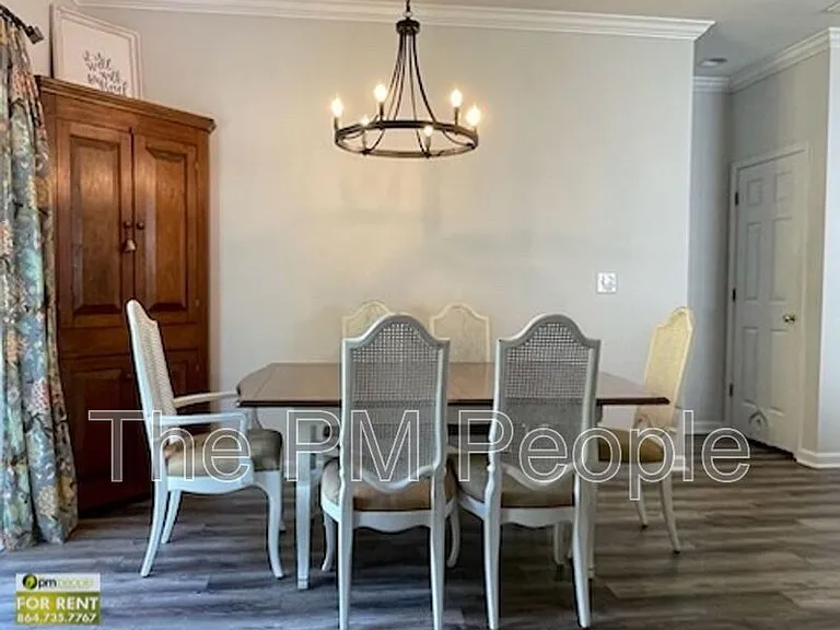 104 Pin Oak Ct — Photo 6