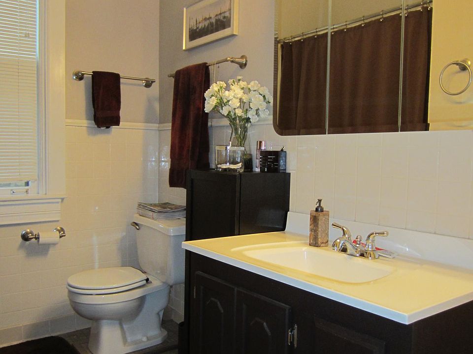 BATH ROOM