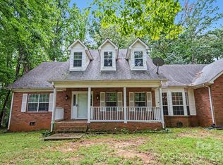 7944 Woodhill Cove Ln, Denver, NC 28037