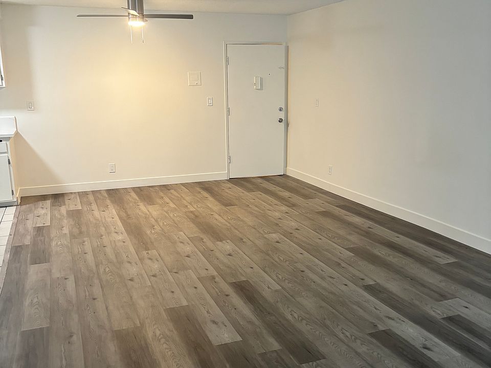 1st image of 700 Irolo St #2B-2Ba-740Sqft