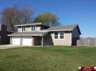 6106 S 153rd St, Omaha, NE 68137