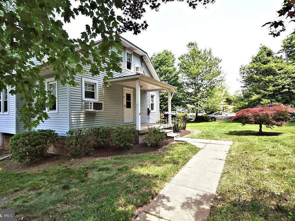 71 Spring Ave, Holland, PA 18966 MLS PABU2050418 Zillow