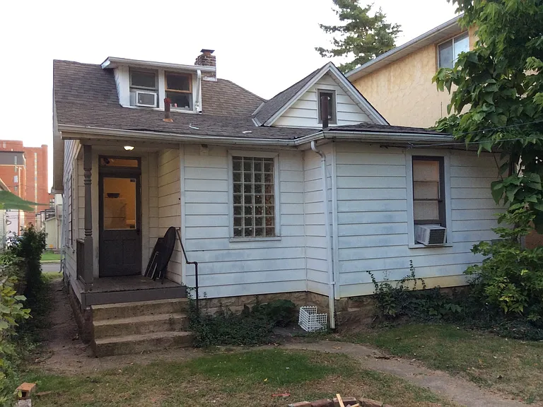 100 W Norwich Ave — Photo 3