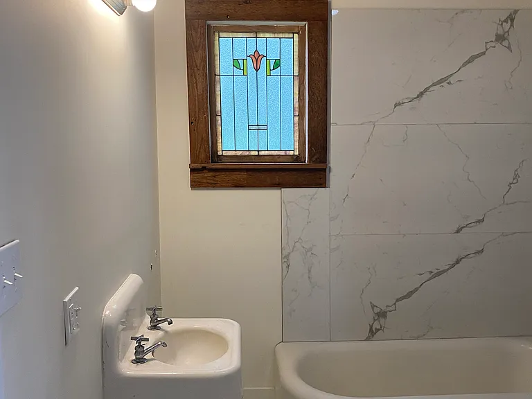 615 Lafayette St — Photo 23
