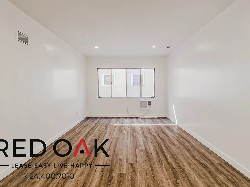 259 N Euclid Ave #4