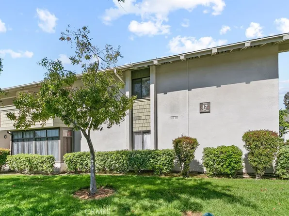 8633 Portola Ct Unit 17E, Huntington Beach, CA 92646