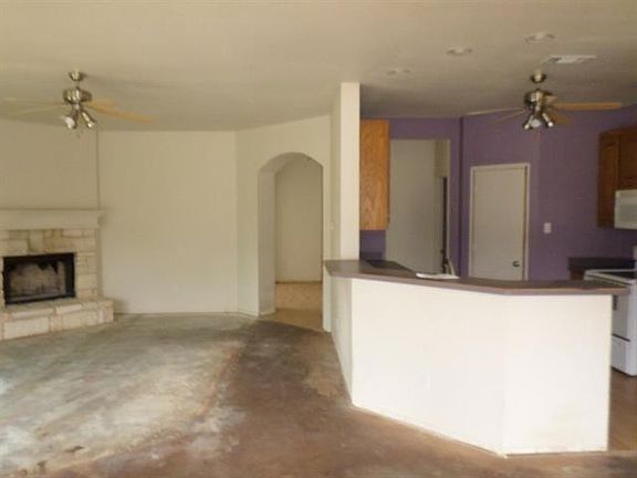 2nd image of 2910 County Road 531