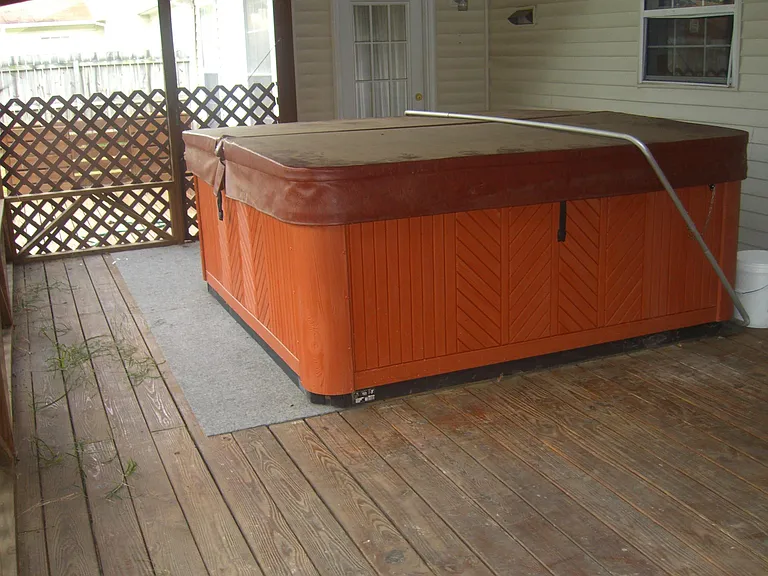 22 Old Pond Ct — Photo 7