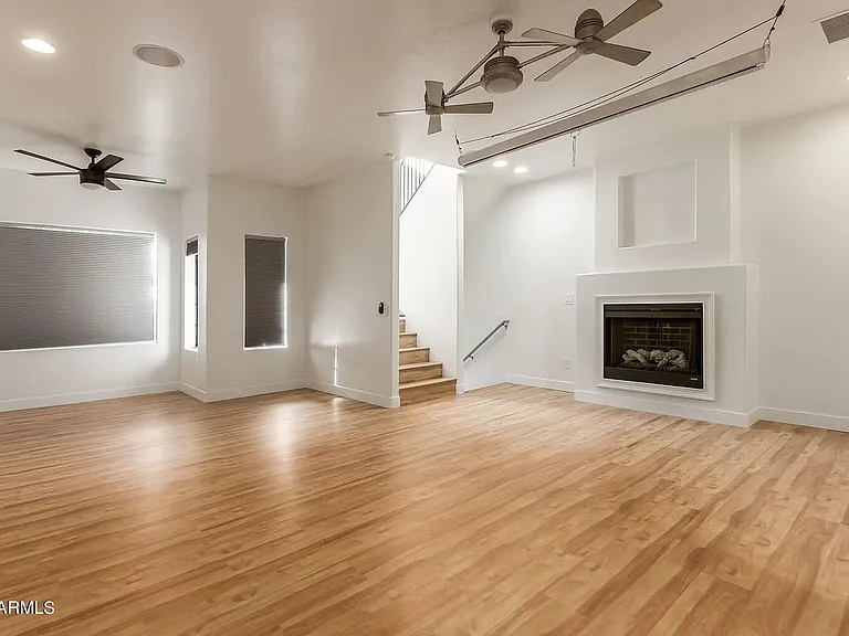3447 E Lance Ln — Photo 1