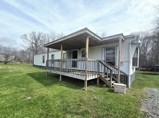 597 Ritchie Farm Rd, Summersville, WV 26651