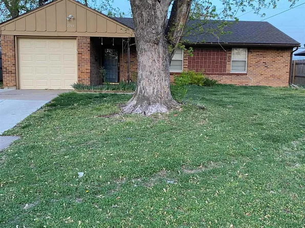 2248 S Bonn Ave, Wichita, KS 67213