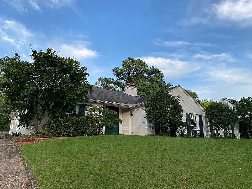 1st image of 18 Sherwood Dr