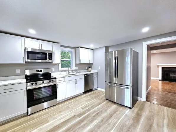 14 Spring St, Framingham, MA 01702