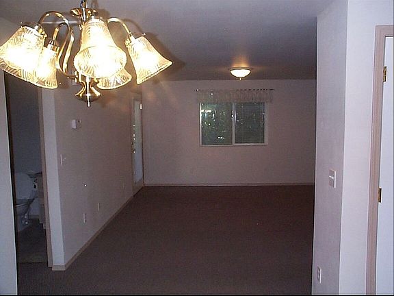 3rd image of 2429 Tyndell Cir SW #B