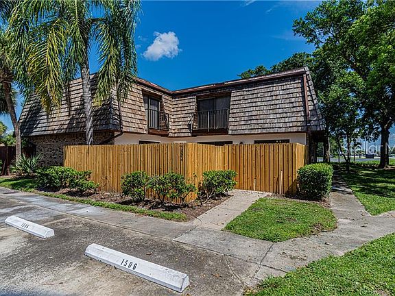2nd image of 1504 Winter Green Blvd