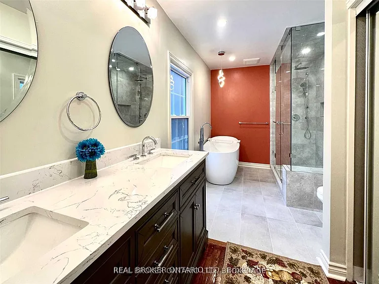 2524 King Richards Pl — Photo 14