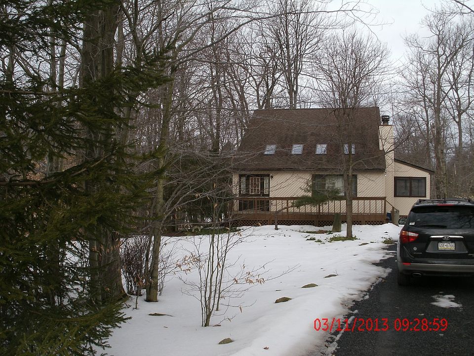 For Sale: 5807 Iroquois Street, Tobyhanna, PA 18466