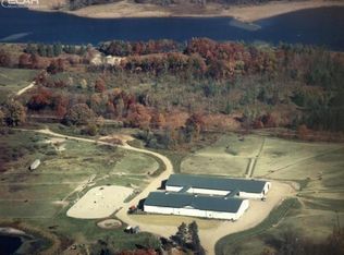 2315 E Rattalee Lake Rd, Holly, MI 48442