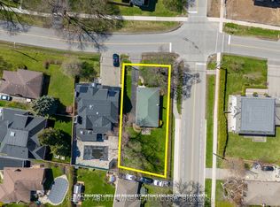493 Lees Ln, Oakville, ON L6L4T3