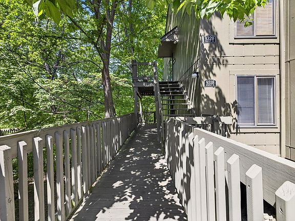 3rd image of 9318 S Lake Ridge Dr #57