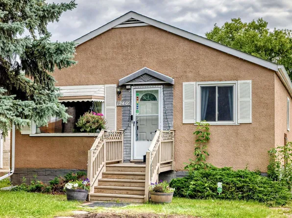 12405 126th St NW, Edmonton, AB T5L 0X2