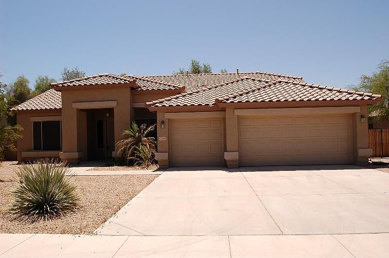 1st image of 6807 W Greenbriar Dr