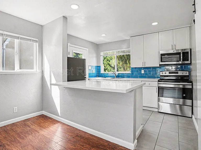 14772 Midland Rd #C — Photo 8