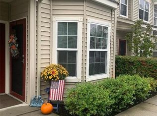 702 Battalion Dr, Stony Pt, NY 10980