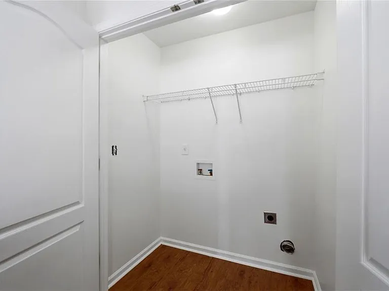 6425 White Walnut Way — Photo 15