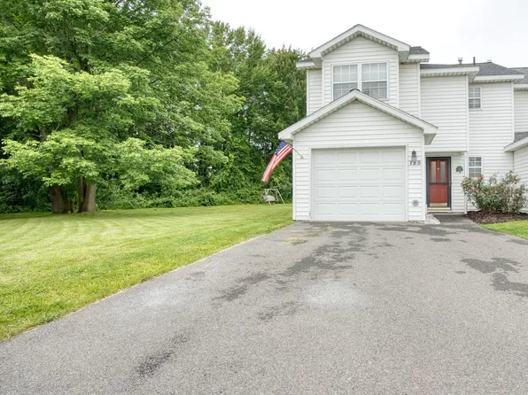 123 Marsdale Court, Selkirk, NY 12158