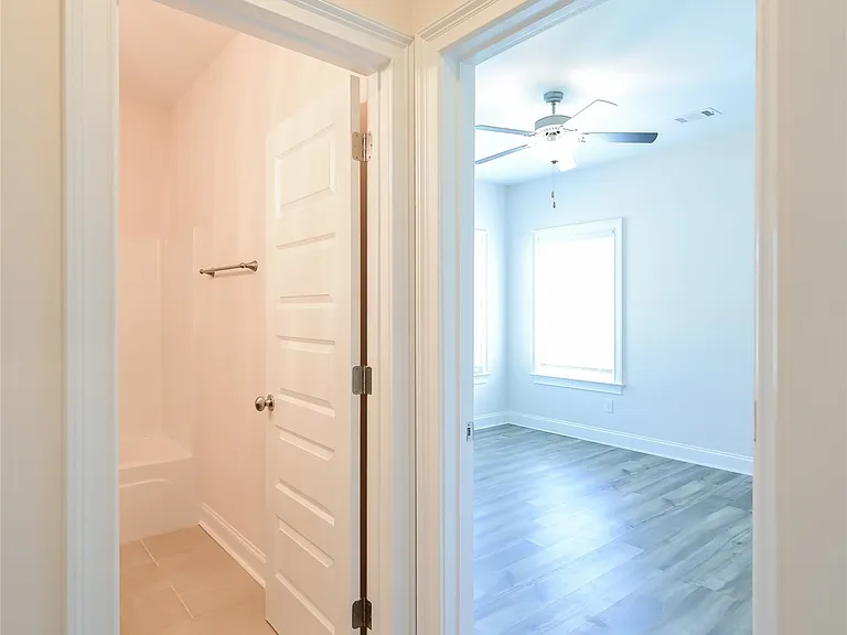 1270 Charleston Dr — Photo 24