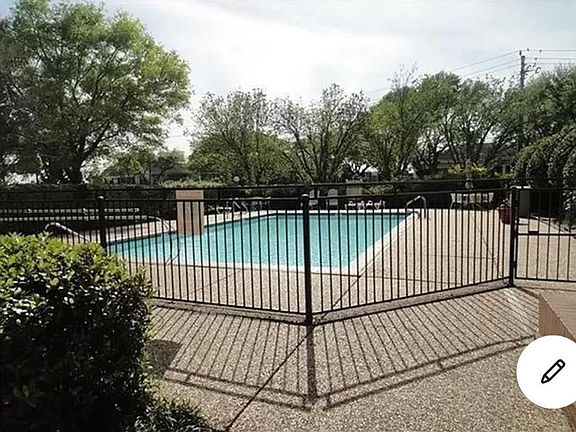 3rd image of 7510 Hornwood Dr #14