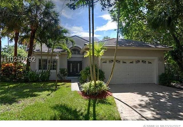 1st image of 616 Misty Oaks Ln