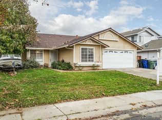 3 Picket Ct, Sacramento, CA 95823