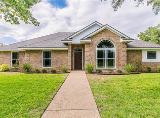 9408 Pioneer Dr, Woodway, TX 76712