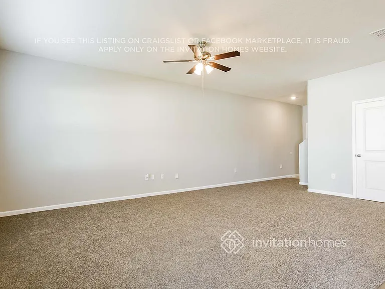 2288 Litchfield Loop — Photo 9