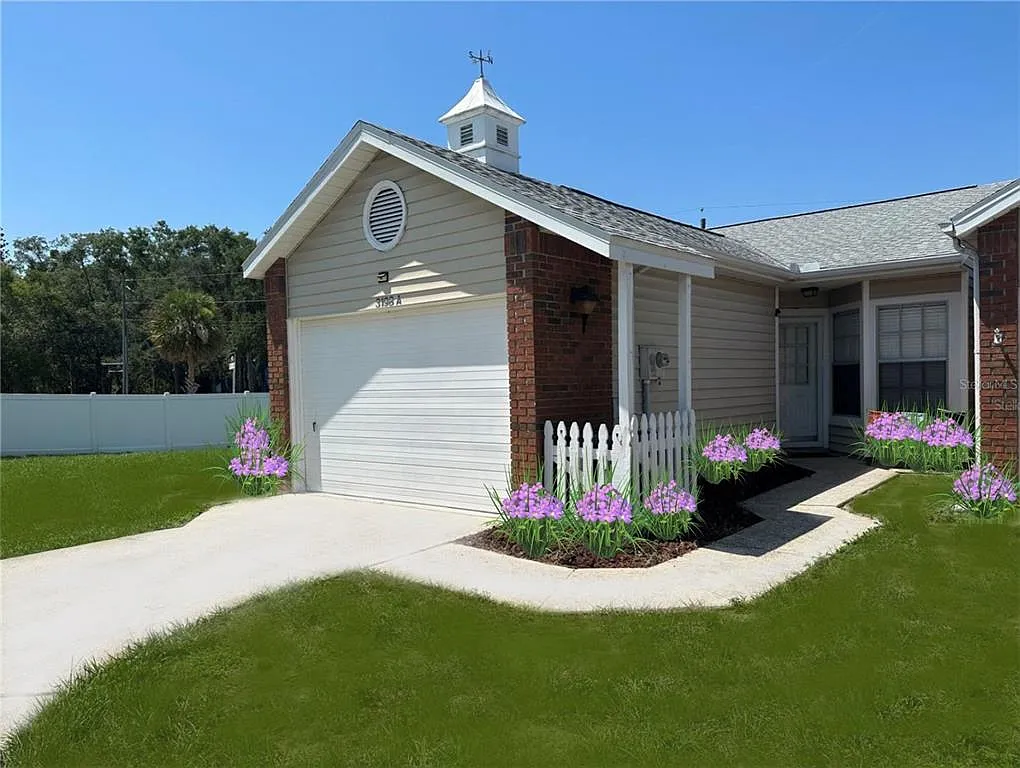 2 bed, 2.0 bath, 976 sqft, $2,300 — Photo 1