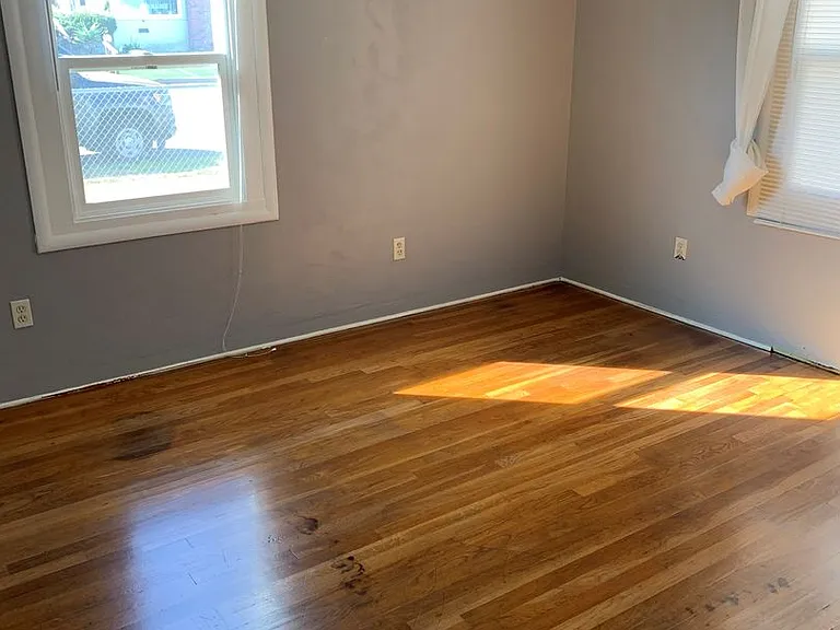 1089 Palm Ave — Photo 9