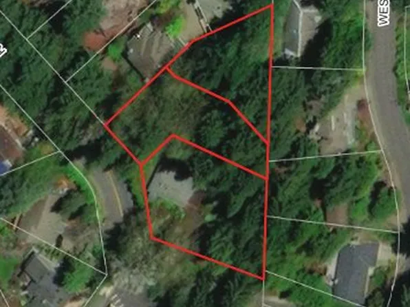 18300 Bryant Rd, Lake Oswego, OR 97034