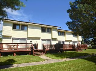 Hillcrest Village, Drayton Valley, AB T7A 1K6