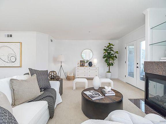 5th image of 852 Diablo Avenue #201