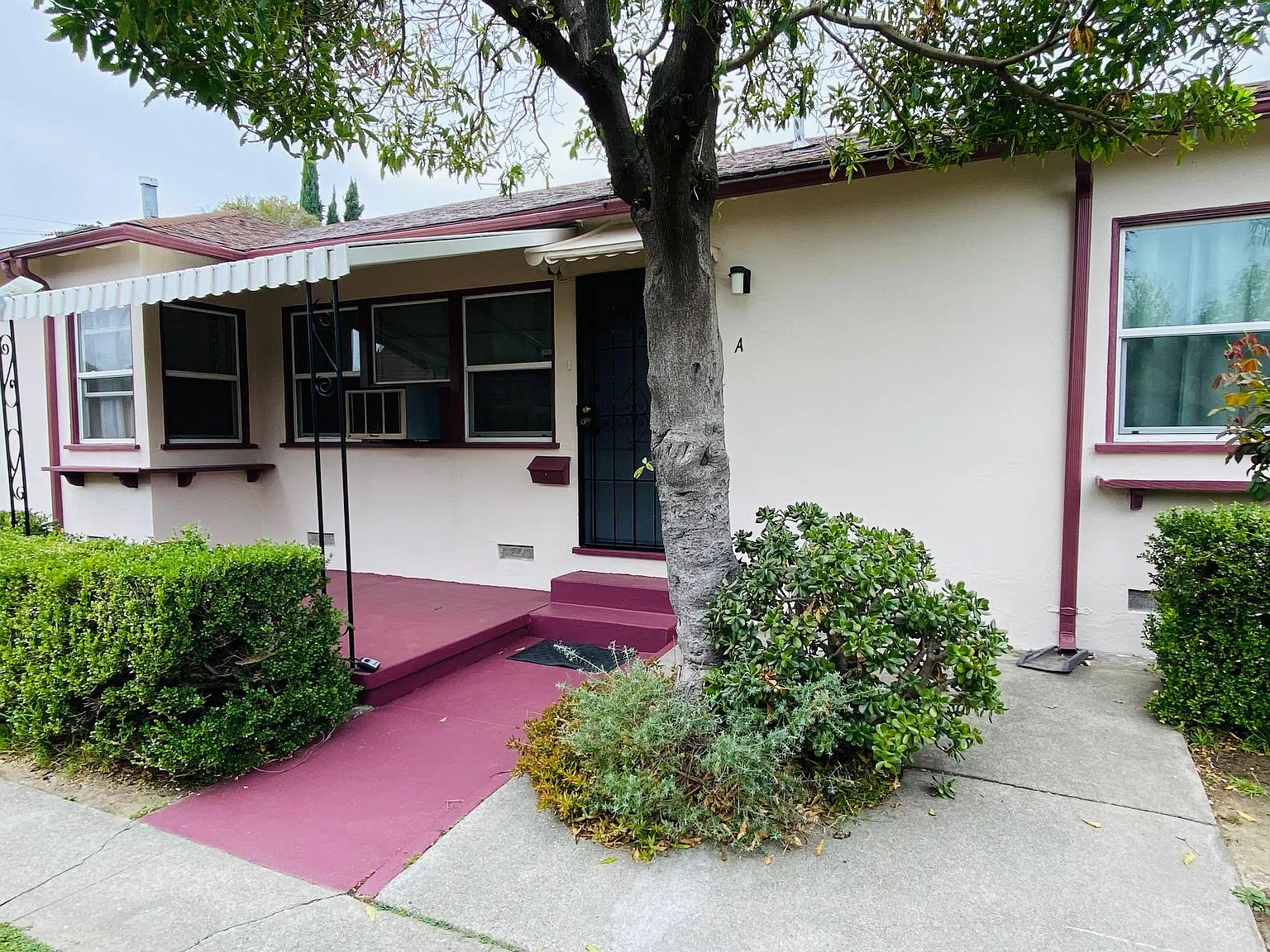 2 bed, 700 sqft, $2,100 — Photo 3